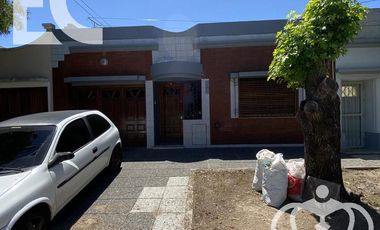 Casa -Venta-2 familias- Gerli