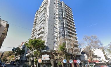 MUY LINDO 3 AMBIENTES EN VENTA CON BALCON SOBRE AV. MAIPU, OLIVOS