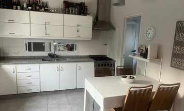 Casa en venta y alquiler en El Centauro Canning