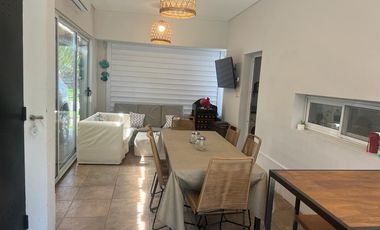 Casa en venta y alquiler en El Centauro Canning