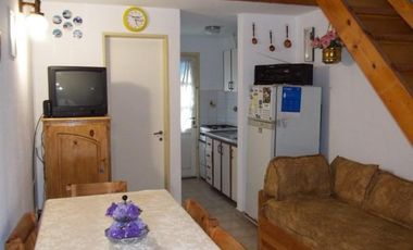 Impecable dúplex 3 ambientes, con patio y parrilla - San Bernardo Del Tuyu