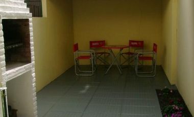 Impecable dúplex 3 ambientes, con patio y parrilla - San Bernardo Del Tuyu