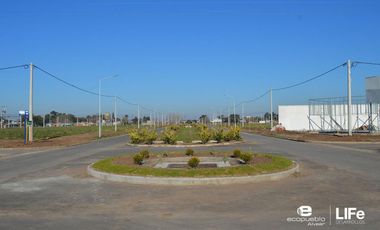 VENTA - LOTE DE 243M2 AVENIDA - BARRIO ABIERTO RESIDENCIAL - ALVEAR