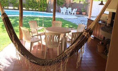 SE VENDE IMPORTANTE CASA QUINTA EN RINCON //
