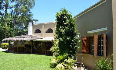 SE VENDE IMPORTANTE CASA QUINTA EN RINCON //