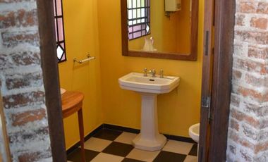 SE VENDE IMPORTANTE CASA QUINTA EN RINCON //