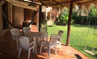 SE VENDE IMPORTANTE CASA QUINTA EN RINCON //