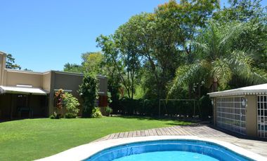 SE VENDE IMPORTANTE CASA QUINTA EN RINCON //
