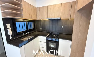 PH en venta de 2 ambientes con patio y parrilla - San Martín Centro