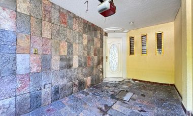 Casa en venta en Juventino Rosas