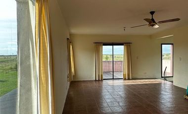 Casa en Estancia Benquerencia