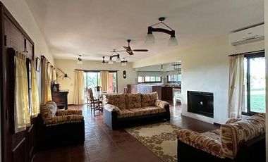 Casa en Estancia Benquerencia