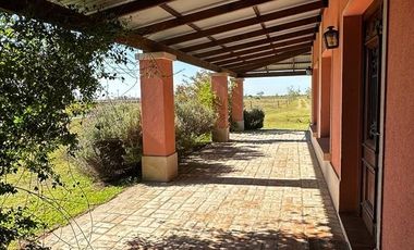 Casa en Estancia Benquerencia