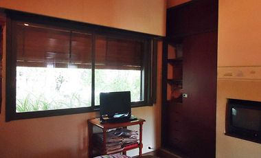 VENTA CASA 5 AMBIENTES EN FLORIDA MITRE
