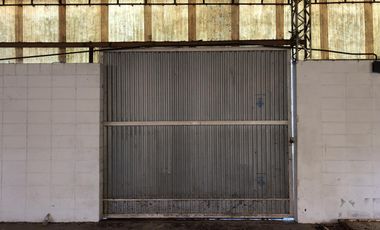 GALPON EN VENTA BARRIO LOS PORTEÑOS