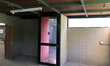 GALPON EN VENTA BARRIO LOS PORTEÑOS