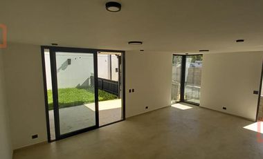 Emprendimiento De la tradición 2385 Parque leloir