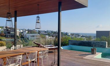 Casa en  Alquiler La Rufina 3 dorm