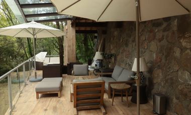 Casa en venta renta en  Valle de Bravo en Loto Azul