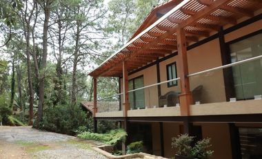 Casa en venta renta en  Valle de Bravo en Loto Azul