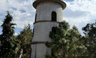 Casona con enorme terreno en VENTA, en calle Álvaro Obregón, Pátzcuaro