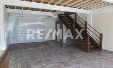 Local comercial a doble altura en renta - (3)