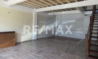 Local comercial a doble altura en renta - (3)