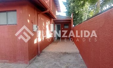 Casa en Arriendo en Av Consistorial.