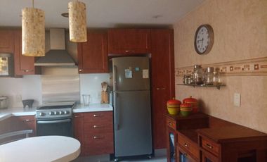 Casa en Renta para Habitación, oficinas, consultorio o academia, en Zavaleta.