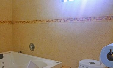 Casa en Renta para Habitación, oficinas, consultorio o academia, en Zavaleta.