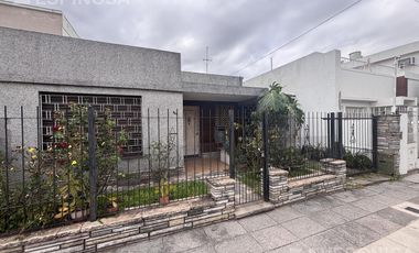 Casa en Moron Sur