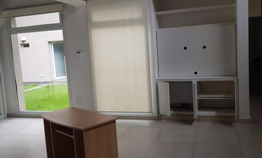 Casa en Abril Club De Campo