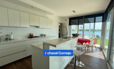 Casa en Puertos, Muelles con increíble vista al lago central