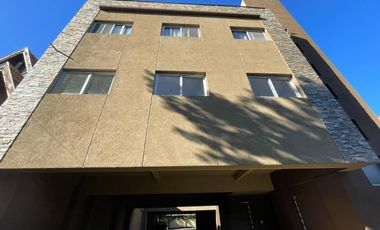PH 4 amb- baño y toil - balcón- parrilla-Olivos