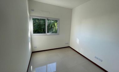 PH 4 amb- baño y toil - balcón- parrilla-Olivos