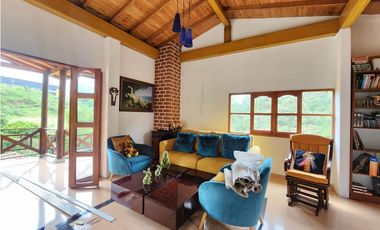Venta de casa finca en la Estrella- sector San Isidro