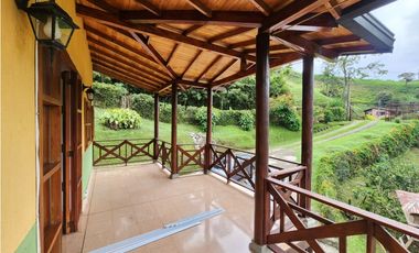 Venta de casa finca en la Estrella- sector San Isidro