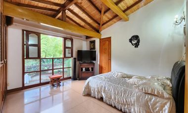 Venta de casa finca en la Estrella- sector San Isidro