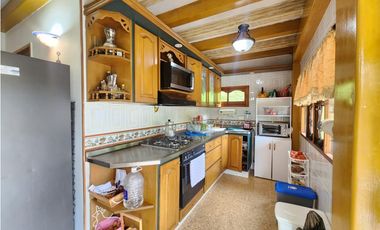 Venta de casa finca en la Estrella- sector San Isidro