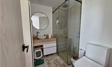 SE VENDE APARTAMENTO AMPLIO Y CON UNA VISTA INCREIBLE EN CERRITOS