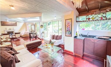 Venta de Casa Sector El Tesoro El Poblado