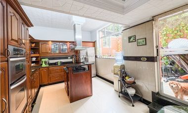 Venta de Casa Sector El Tesoro El Poblado