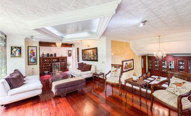 Venta de Casa Sector El Tesoro El Poblado