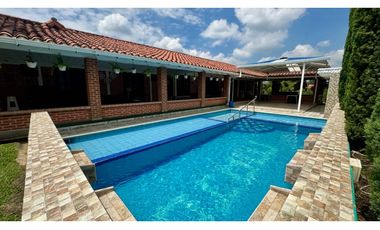 Finca en venta en parcelación campestre - Santa Elena El Cerrito Valle