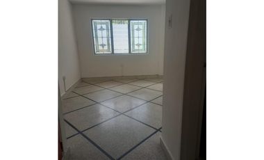 Casa Comercial en Arriendo en La Floresta