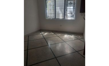 Casa Comercial en Arriendo en La Floresta