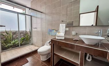 En Venta Casa Campestre en Condominio Horizontes  (Vía Puerto López)