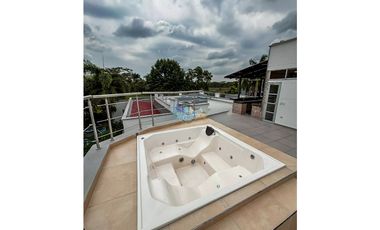 En Venta Casa Campestre en Condominio Horizontes  (Vía Puerto López)