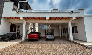 En Venta Casa Campestre en Condominio Horizontes  (Vía Puerto López)