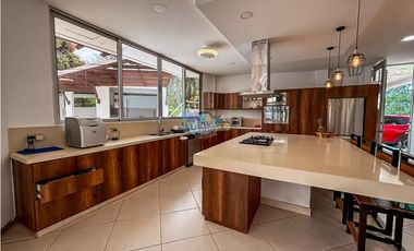 En Venta Casa Campestre en Condominio Horizontes  (Vía Puerto López)